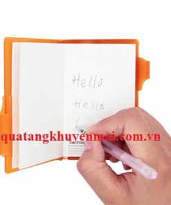 Tập ghi chép kèm lịch