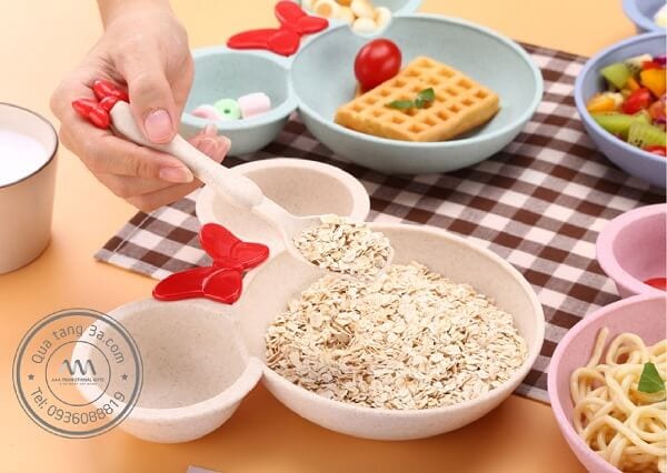 bo do dung cu an tre em mickey than thien moi truong 2 2