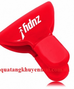 Kẹp giấy dính tủ lạnh