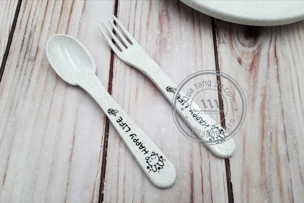 Quà tặng gia dụng Bát ăn dặm lúa mạch cho bé - Ảnh 2