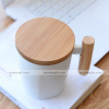 Cốc sứ kèm nắp gỗ và tay cầm gỗ | Cốc in logo thương hiệu 12 coc su nap go 3